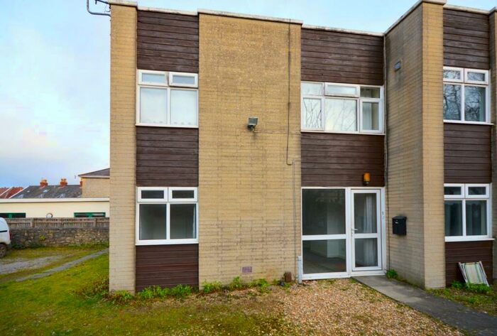 1 Bedroom Flat To Rent In Park Road, Keynsham, Bristol, BS31