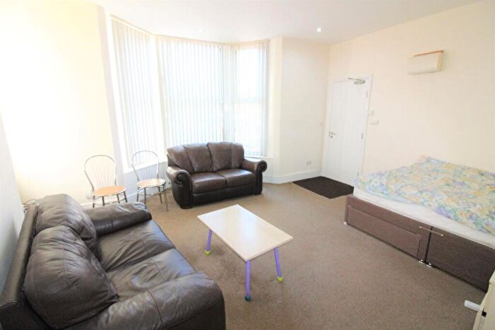 1 Bedroom Flat To Rent In St Thomas Road, Ground Floor Flat, Preston, PR1