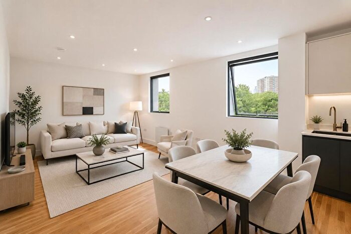 1 Bedroom Flat To Rent In - Seven Sisters Road, London, N15