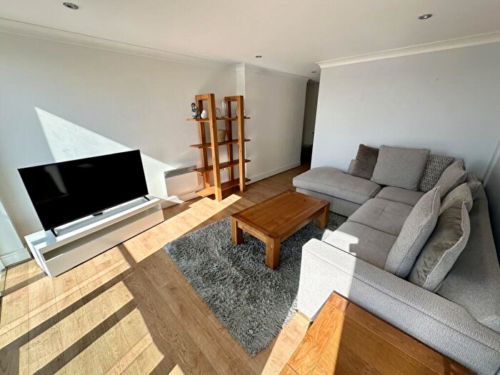 2 Bedroom Apartment For Sale In Capstan House, Patteson Road, Ipswich Waterfront, IP3