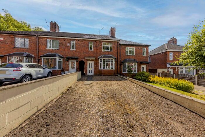 3 Bedroom Town House To Rent In Belgrave Road, Dresden, ST3