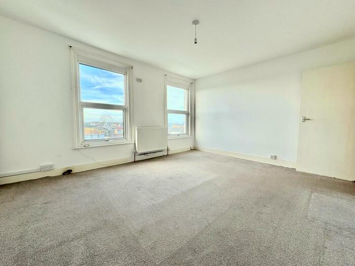 1 Bedroom Flat To Rent In Grosvenor Place, Margate, CT9