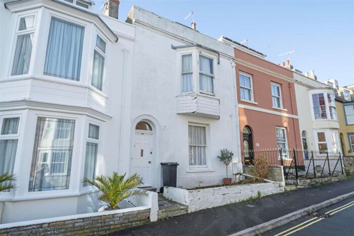 4 Bedroom Terraced House For Sale In Newberry Road, Weymouth, DT4