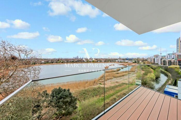 3 Bedroom Apartment To Rent In The Shoreline Building, London, N4