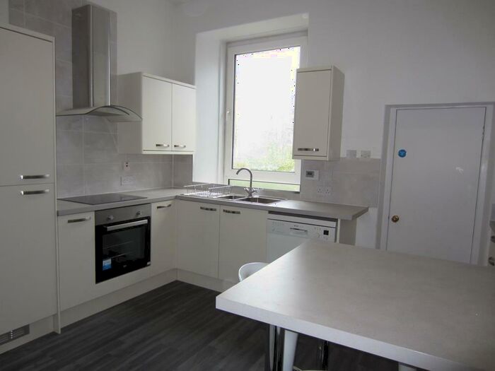 3 Bedroom Flat To Rent In King Street, Aberdeen, AB24