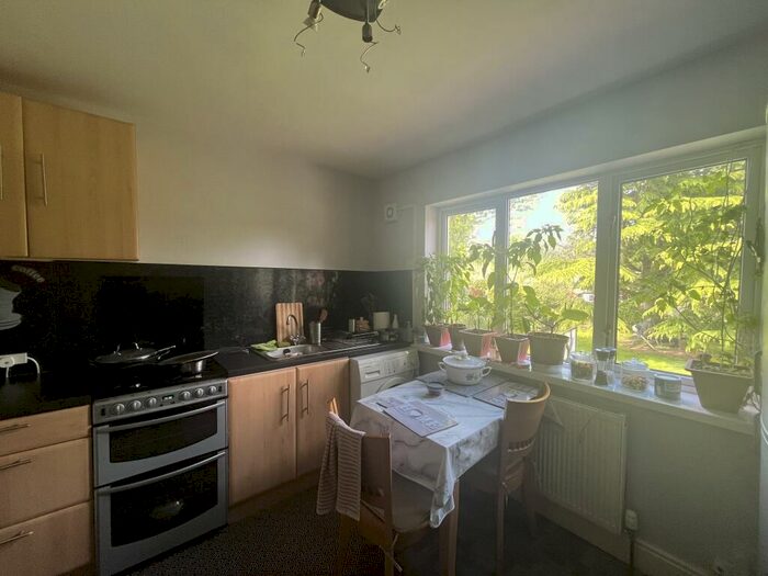 1 Bedroom Apartment To Rent In Croftdown Road, Birmingham, B17