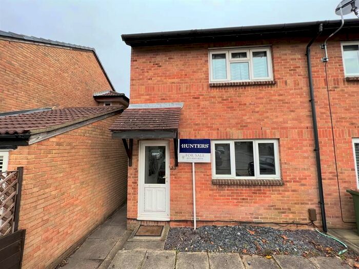 1 Bedroom Maisonette To Rent In Gatcombe, Netley Abbey, Southampton, SO31