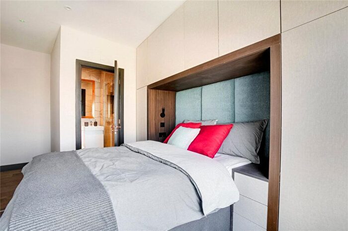 Studio To Rent In Lavender Hill, Battersea, SW11