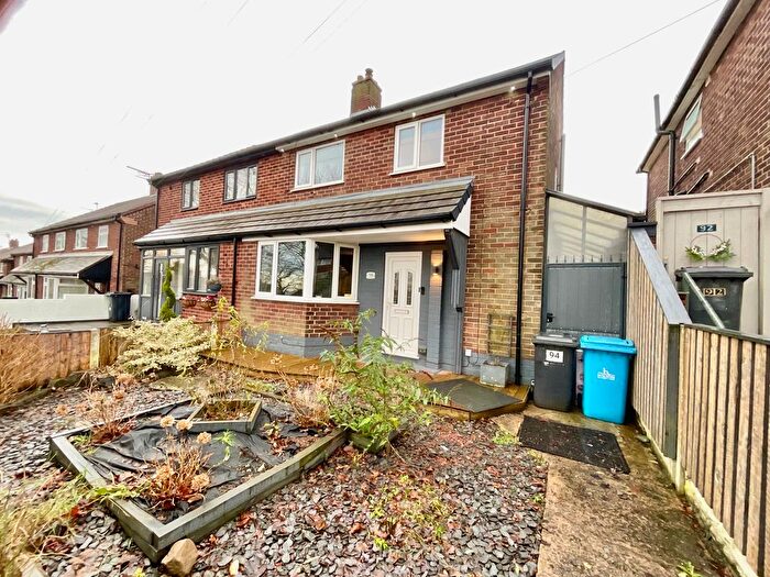 3 Bedroom Semi Detached House For Sale In Castle Rise, Runcorn, WA7