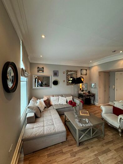 1 Bedroom Flat To Rent In Ladbroke Grove, London, W10