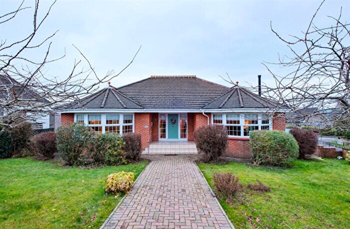 4 Bedroom Detached House For Sale In Garrion Place, Ashgill, Ashgill, ML9