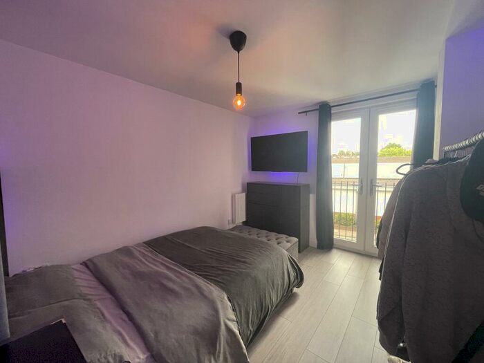 1 Bedroom Flat To Rent In North Street, Sudbury, CO10