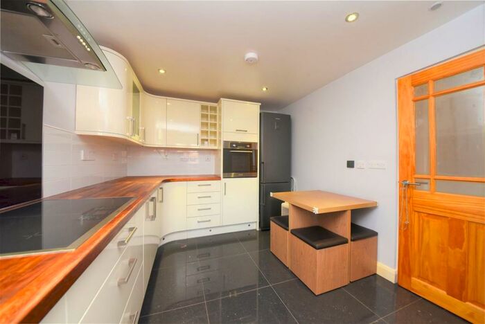 3 Bedroom Terraced House To Rent In Bittacy Road, Mill Hill, NW7