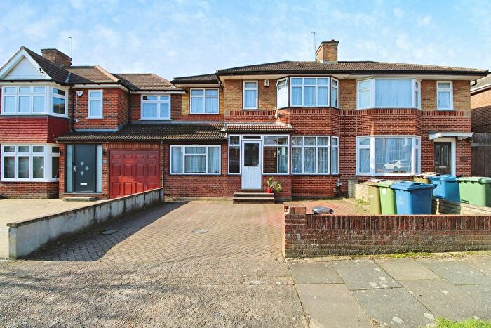 5 Bedroom Semi Detached House For Sale In Derwent Crescent, Stanmore, HA7