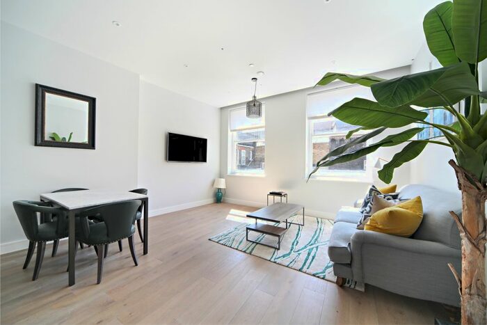 1 Bedroom Flat To Rent In Southampton Street, London, WC2E