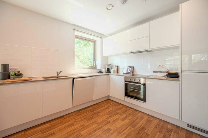 1 Bedroom Flat To Rent In Astor Apartments, Apex Gardens, South Tottenham, Tottenham, London, N15