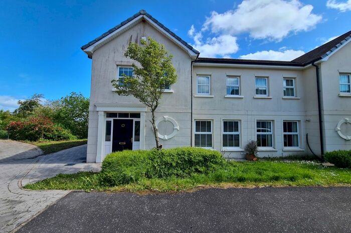 3 Bedroom Semi-Detached House For Sale In Mill Valley Place, Belfast, BT14