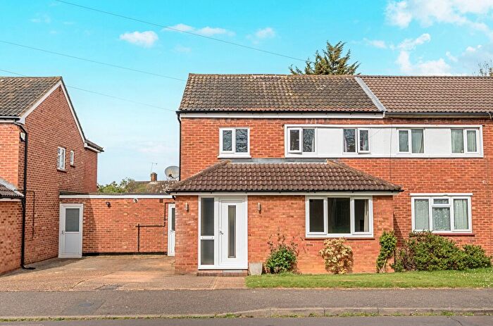 3 Bedroom Semi Detached House For Sale In Guildford, Surrey, GU1
