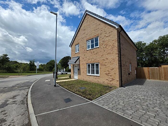 1 Bedroom Maisonette To Rent In Chantry Croft, Borden, Sittingbourne, ME9
