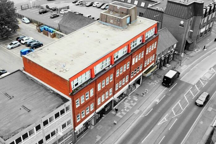 1 Bedroom Flat To Rent In Trident House, - Victoria Road, Farnborough, Hampshire, GU14