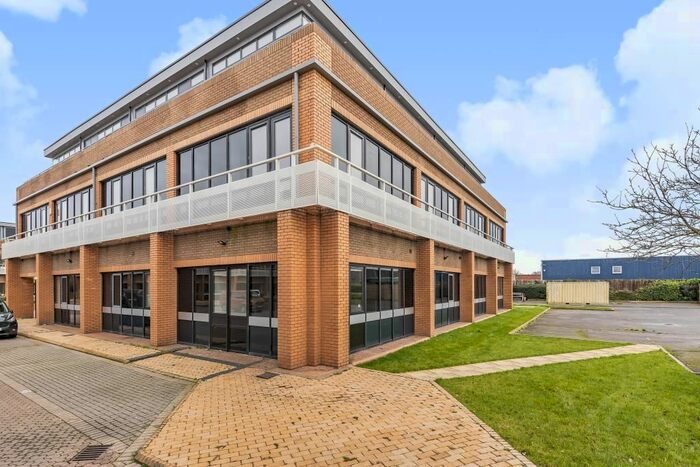 1 Bedroom Flat To Rent In Newbury, Berkshire RG14