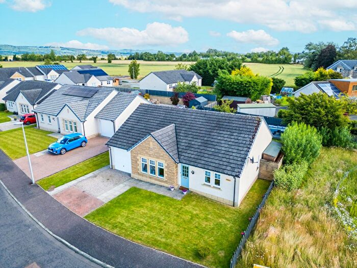 3 Bedroom Detached Bungalow For Sale In Monks Walk, Errol, Perthshire, PH2