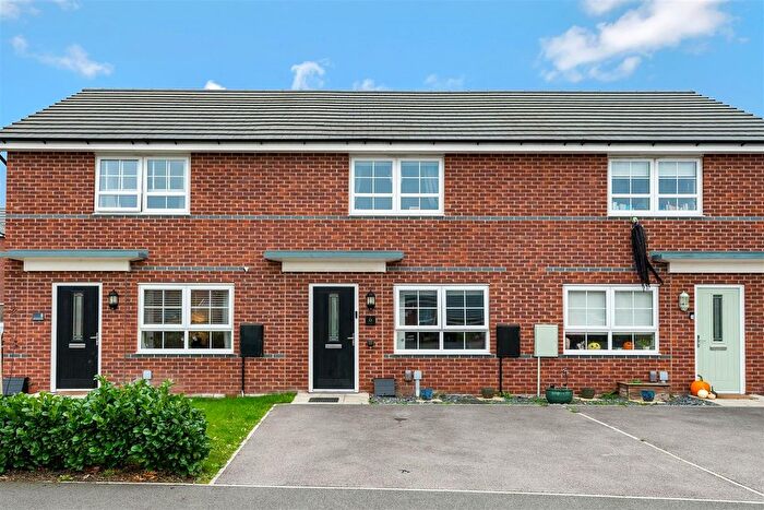 2 Bedroom Terraced House For Sale In Belding Close, Formby, L37