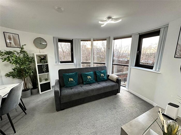 2 Bedroom Apartment To Rent In Fusion, Middlewood Street, Salford, M5