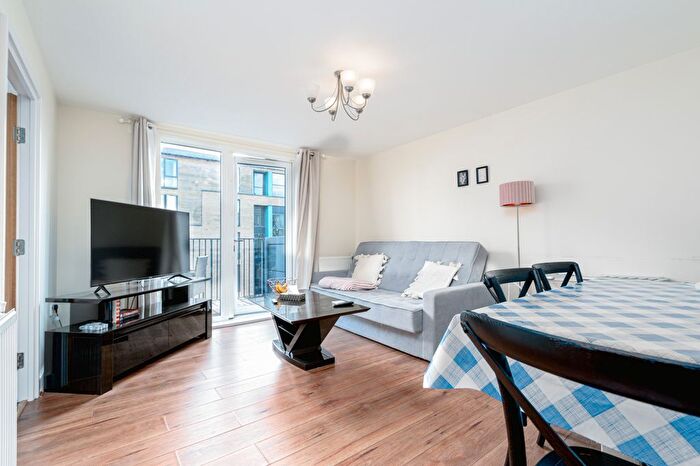 1 Bedroom Flat To Rent In Boston Place, London, NW1