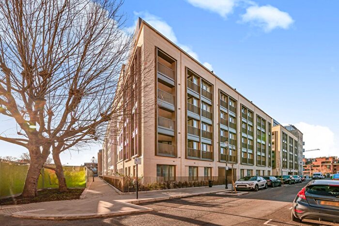 1 Bedroom Flat For Sale In Wheatstone Gardens, Portobello Square, W10