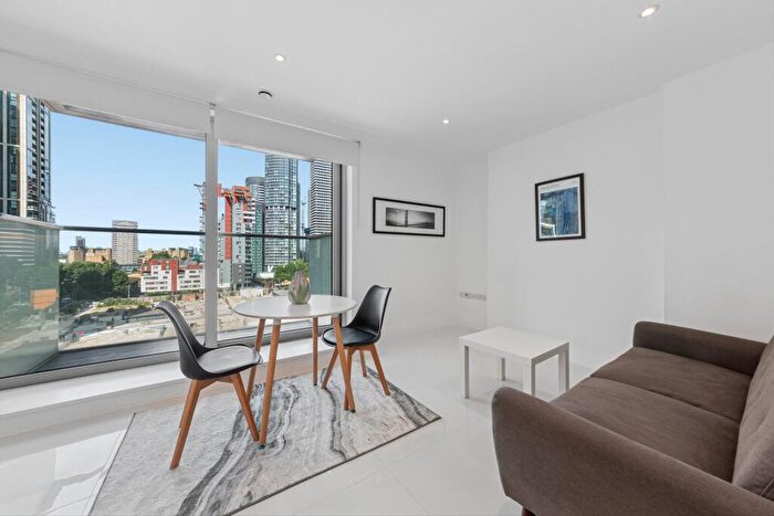 Apartment For Sale In Pan Peninsula Square, London, E14