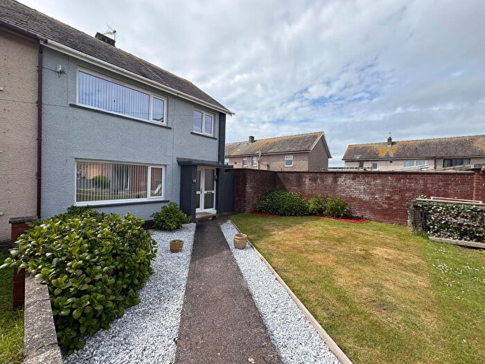 3 Bedroom Semi-Detached House To Rent In Tamar Gardens, Walney, Barrow-in-furness, LA14