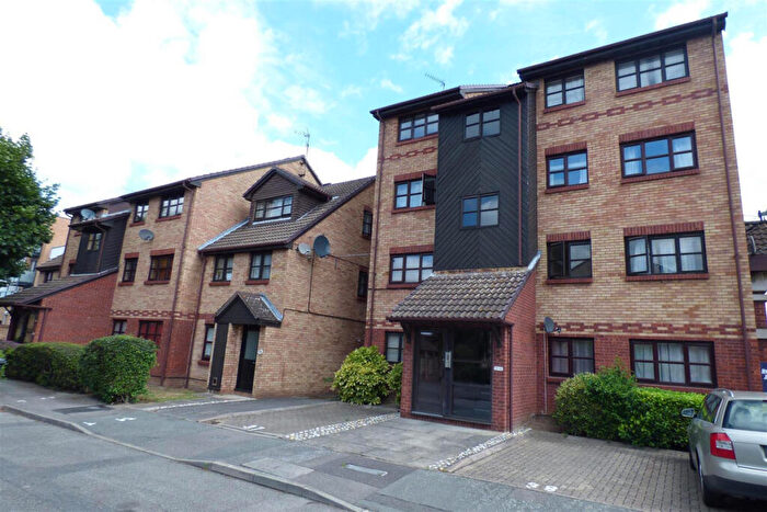 1 Bedroom Flat To Rent In Kenwyn Road, Dartford, DA1