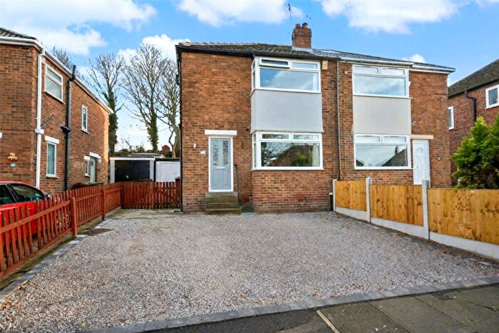 3 Bedroom Semi-Detached House For Sale In Hillfoot Crescent, Pudsey, West Yorkshire, LS28