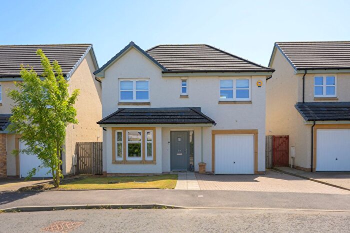 3 Bedroom Detached House For Sale In Mcdonald Street, Dunfermline, KY11
