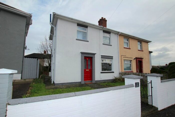 3 Bedroom Semi-Detached House For Sale In Graymount Road, Newtownabbey, BT36