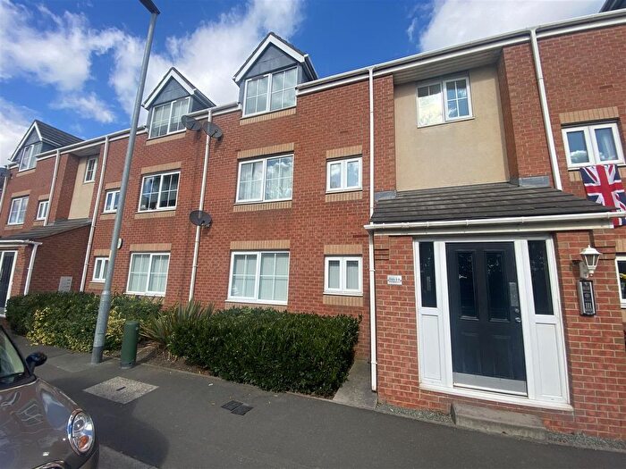2 Bedroom Flat For Sale In The Beacons, Seaton Delaval, NE25