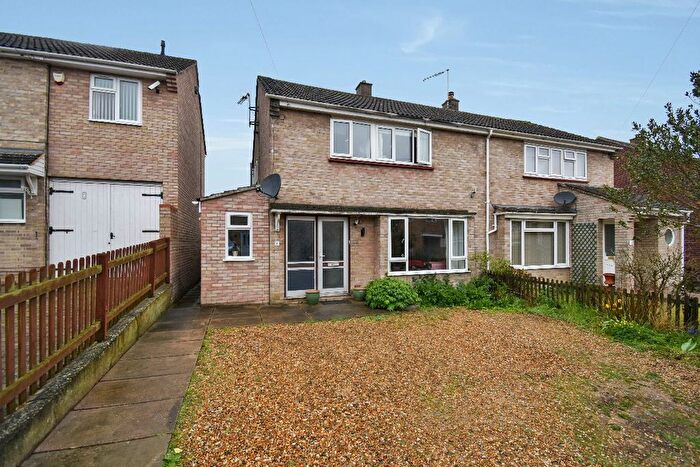 4 Bedroom Semi-Detached House For Sale In Bird Farm Road, Fulbourn, Cambridge, CB21