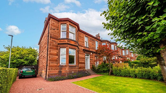 4 Bedroom End Of Terrace House For Sale In Ormonde Avenue, Glasgow, G44
