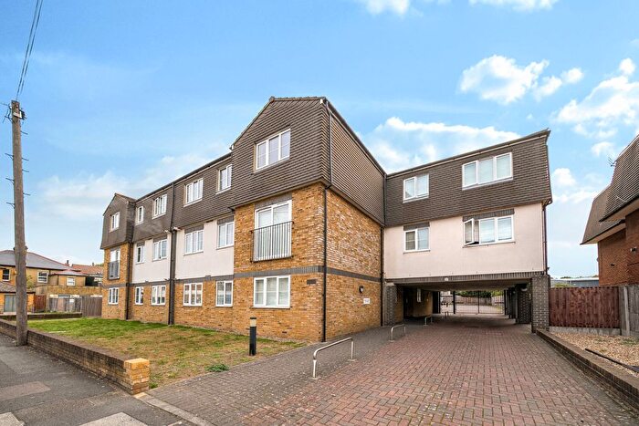 2 Bedroom Flat For Sale In Devonshire Road, Bexleyheath, DA6