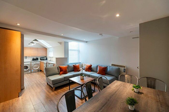 7 Bedroom House To Rent In Forsyth Road, Newcastle Upon Tyne, NE2