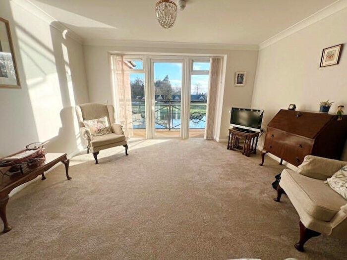 2 Bedroom Flat For Sale In Nethanvale, Lesmahagow, Lanark, ML11
