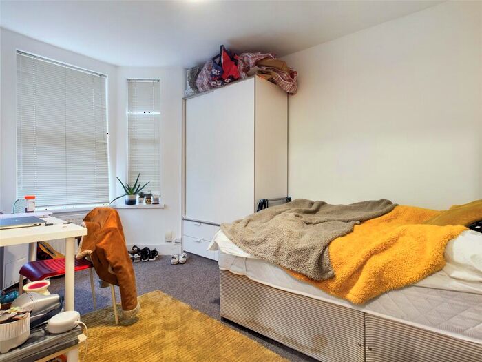 1 Bedroom Terraced House To Rent In Roedale Road, Brighton, BN1