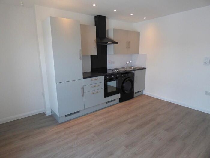 1 Bedroom Flat To Rent In King Street, Maidstone, Kent, ME14
