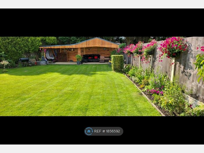 4 Bedroom Detached House To Rent In Spinning Avenue, Blackburn, BB1