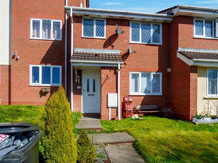 1 Bedroom Maisonette To Rent In Aspen Close, Measham, Swadlincote, DE12
