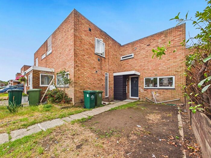 3 Bedroom End Of Terrace House To Rent In Falcon Drive, Stanwell, Staines-Upon-Thames, Surrey, TW19