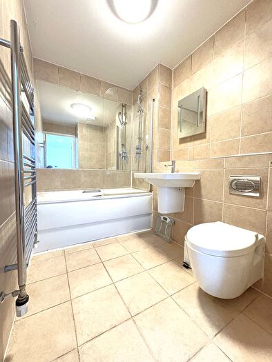 1 Bedroom Studio To Rent In Redmans Road, London, E1