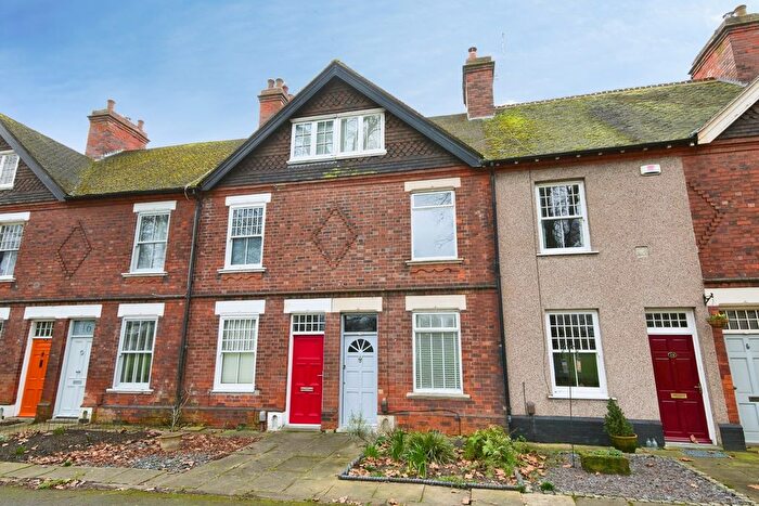 3 Bedroom Terraced House For Sale In St. Pauls Road, Derby, Derbyshire, DE1