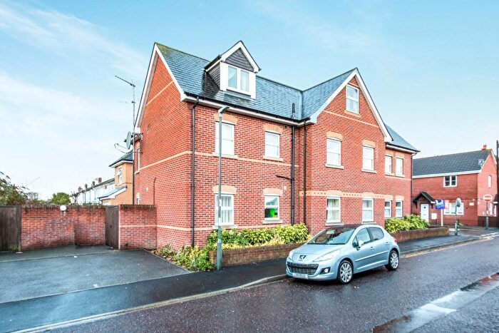 2 Bedroom Flat To Rent In Stanley Road, Bournemouth, BH1